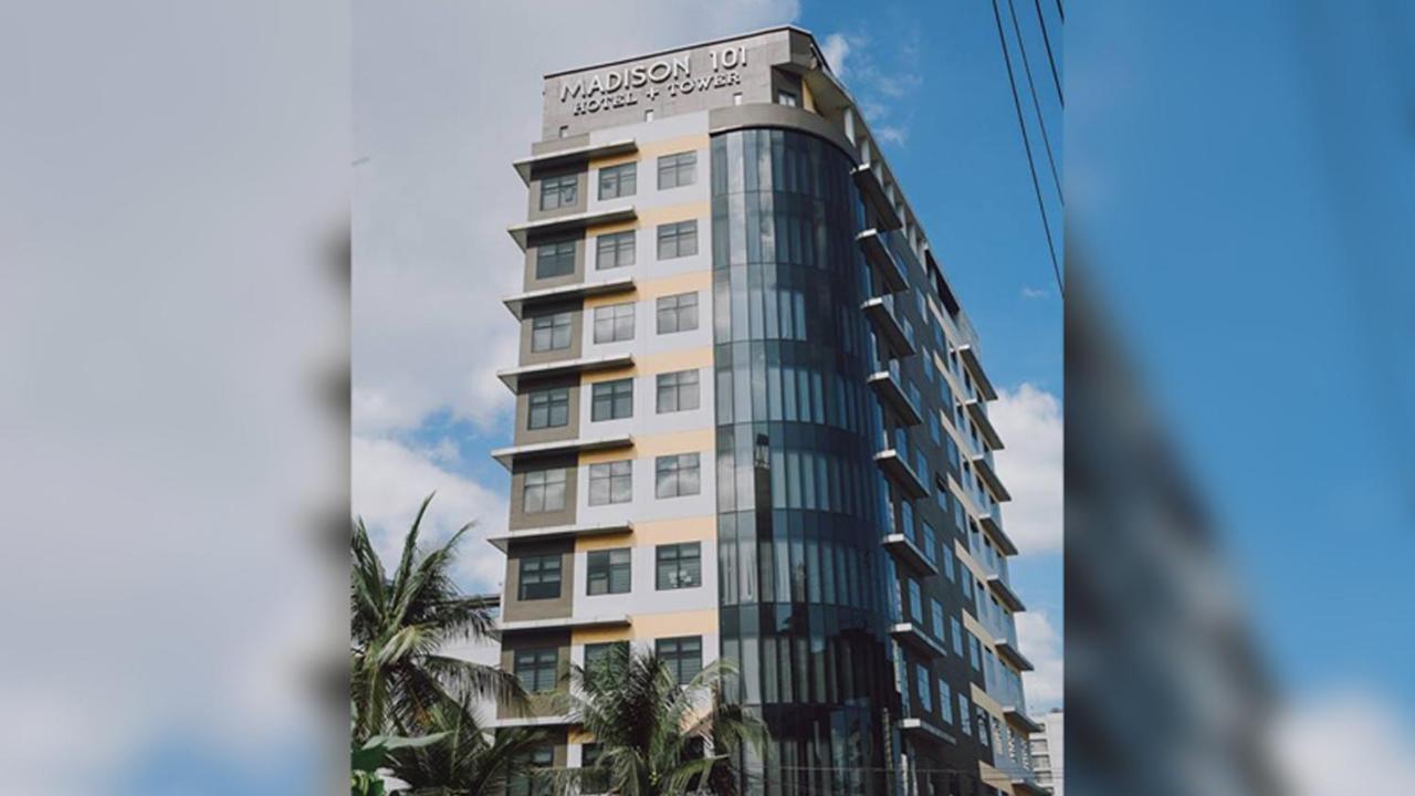 Madison 101 Hotel + Tower Manila Exterior photo